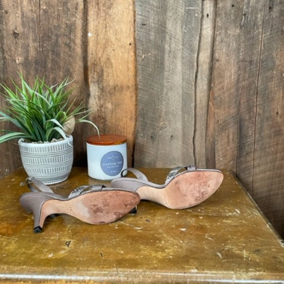 Nina Silver Sandal - Size 6 - Picture 9 of 13